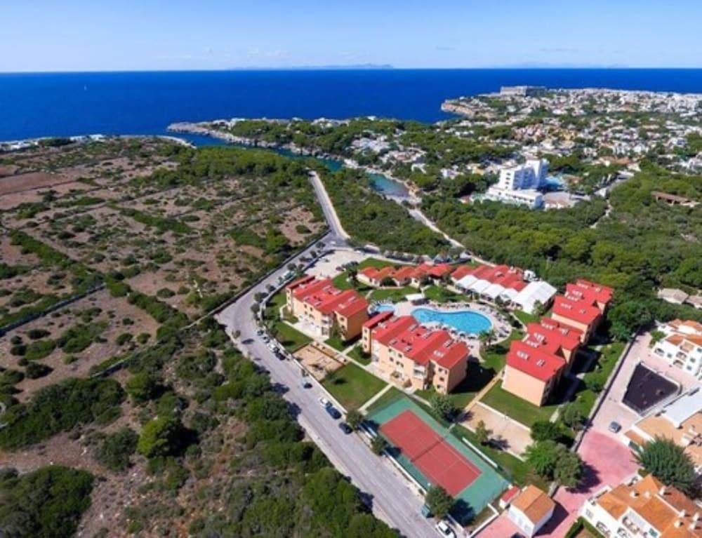 קאלה אן בלאנס Pierre & Vacances Menorca Cala Blanes מראה חיצוני תמונה